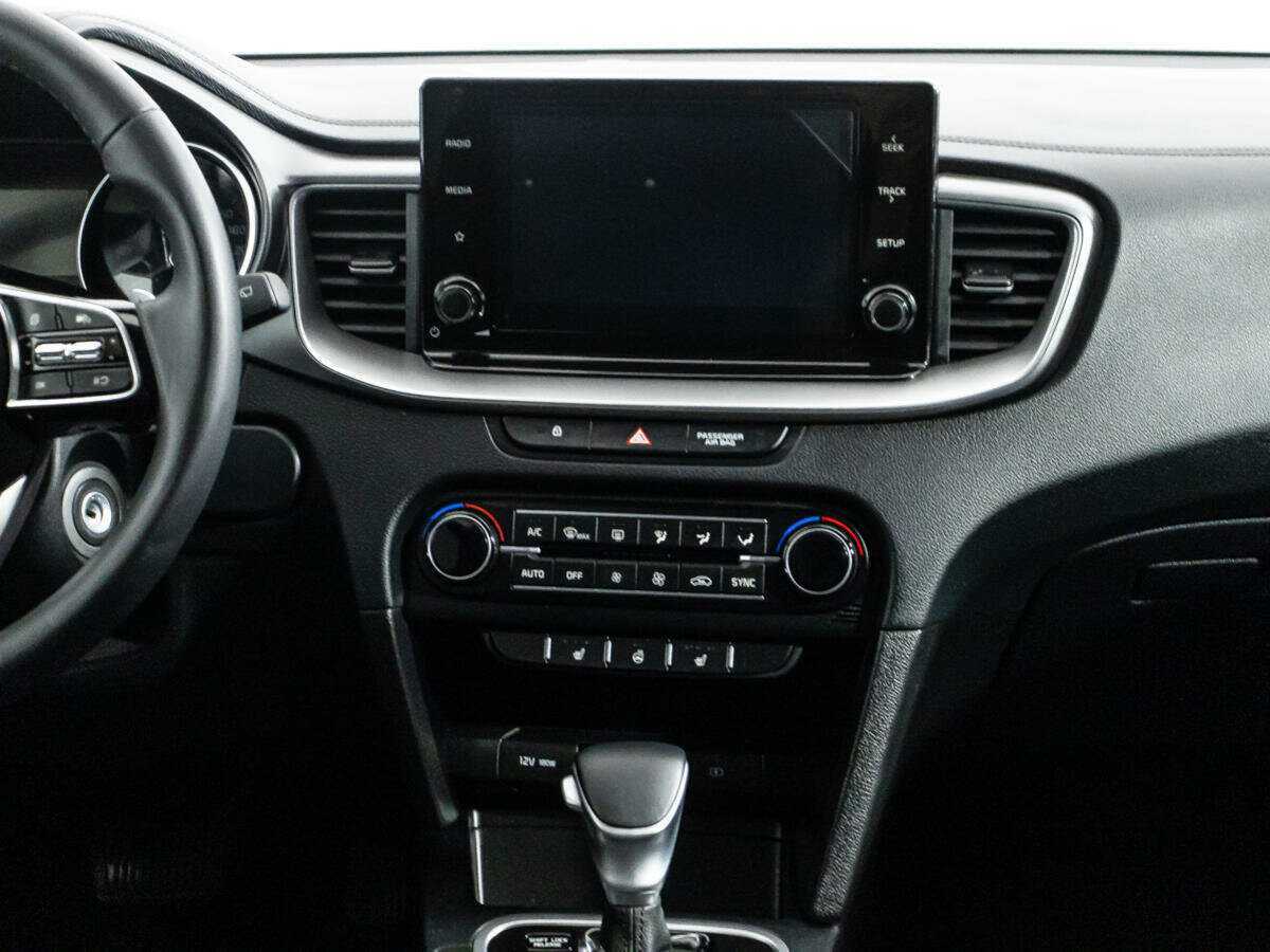 Kia Ceed, 2022 Фото №14