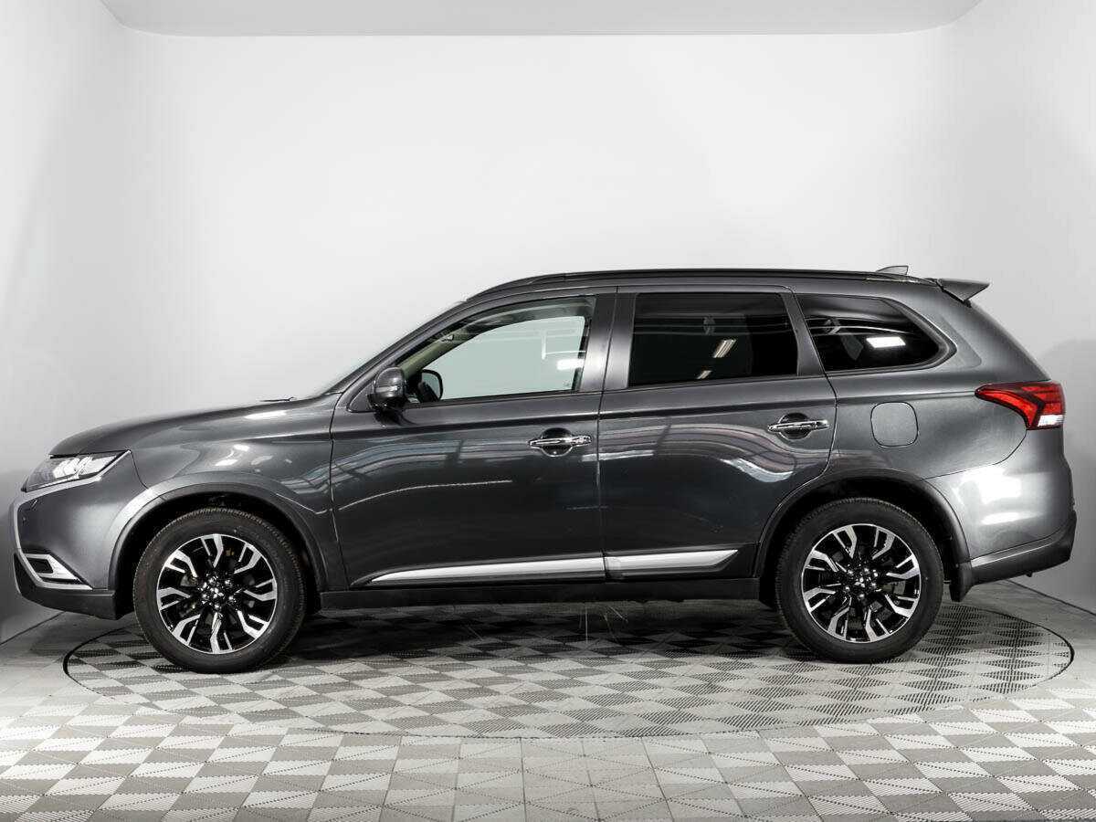 Mitsubishi Outlander, 2022 Фото №8