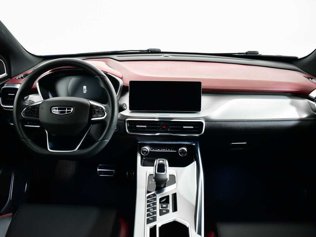 Geely Coolray, 2022 Фото №11