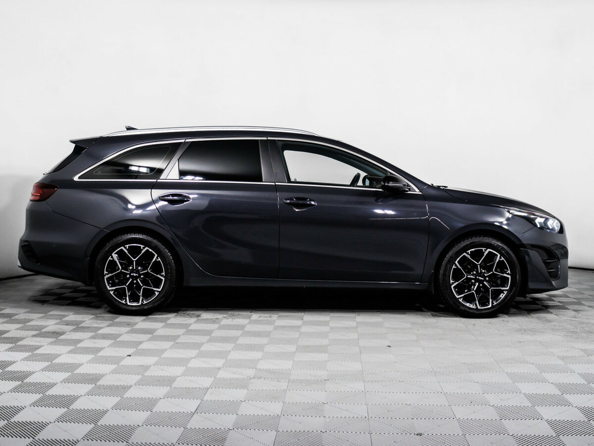 Kia Ceed III Рестайлинг, 2021 Фото №4