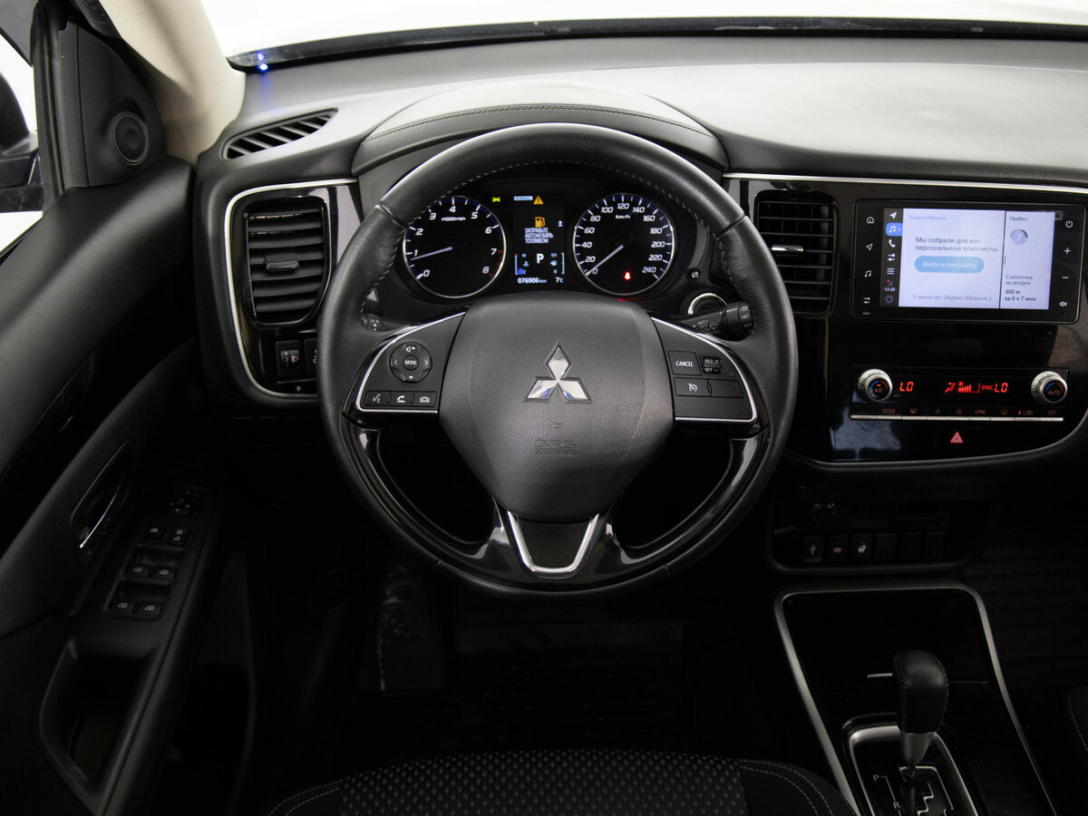 Mitsubishi Outlander III Рестайлинг 3, 2020 Фото №6