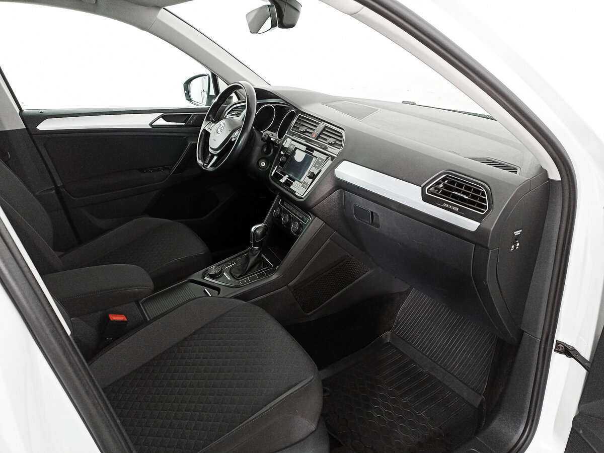 Volkswagen Tiguan, 2017 Фото №11
