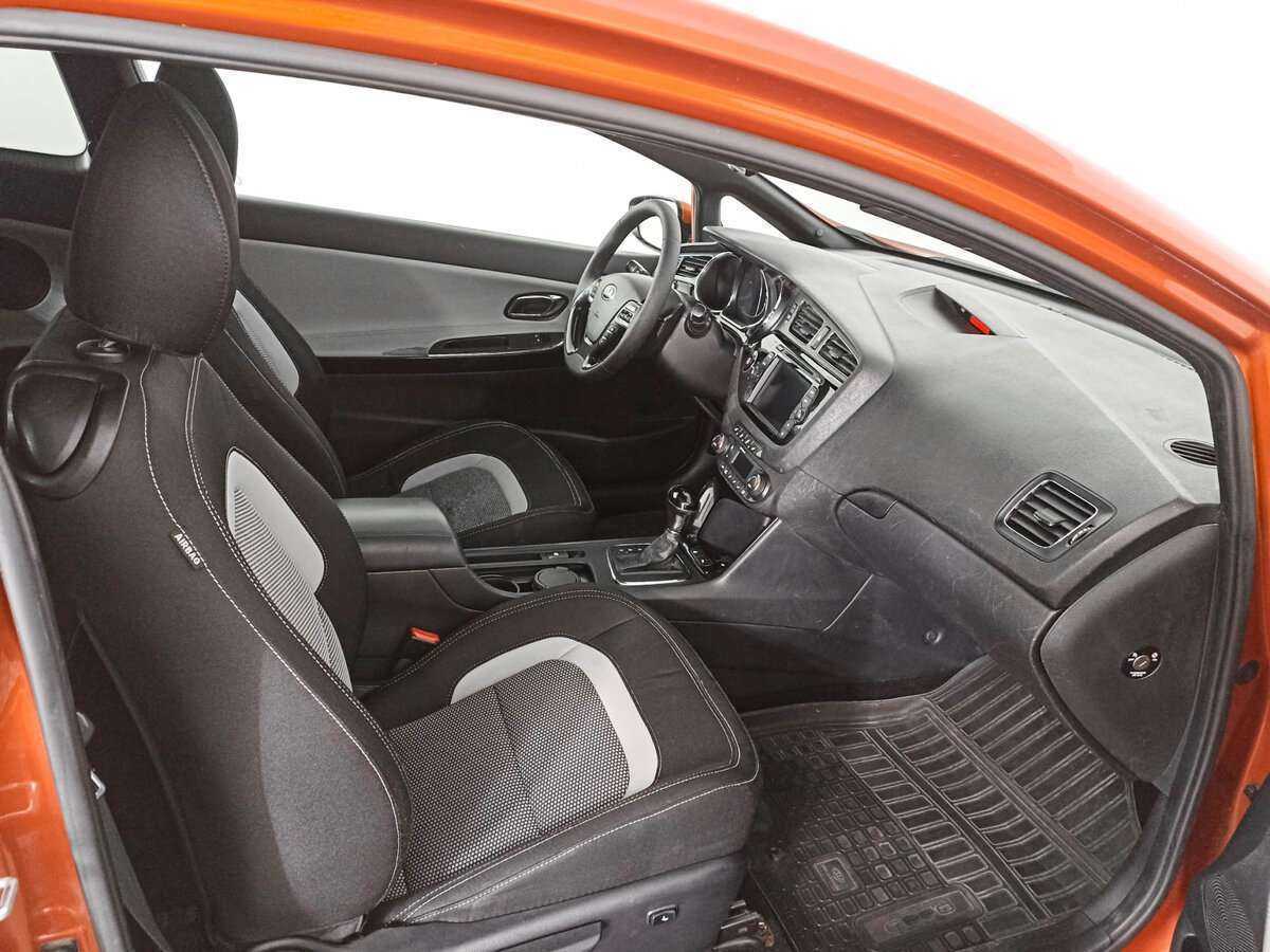 Kia Ceed, 2013 Фото №9