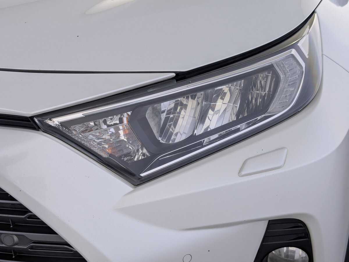 Toyota RAV4, 2019 Фото №11