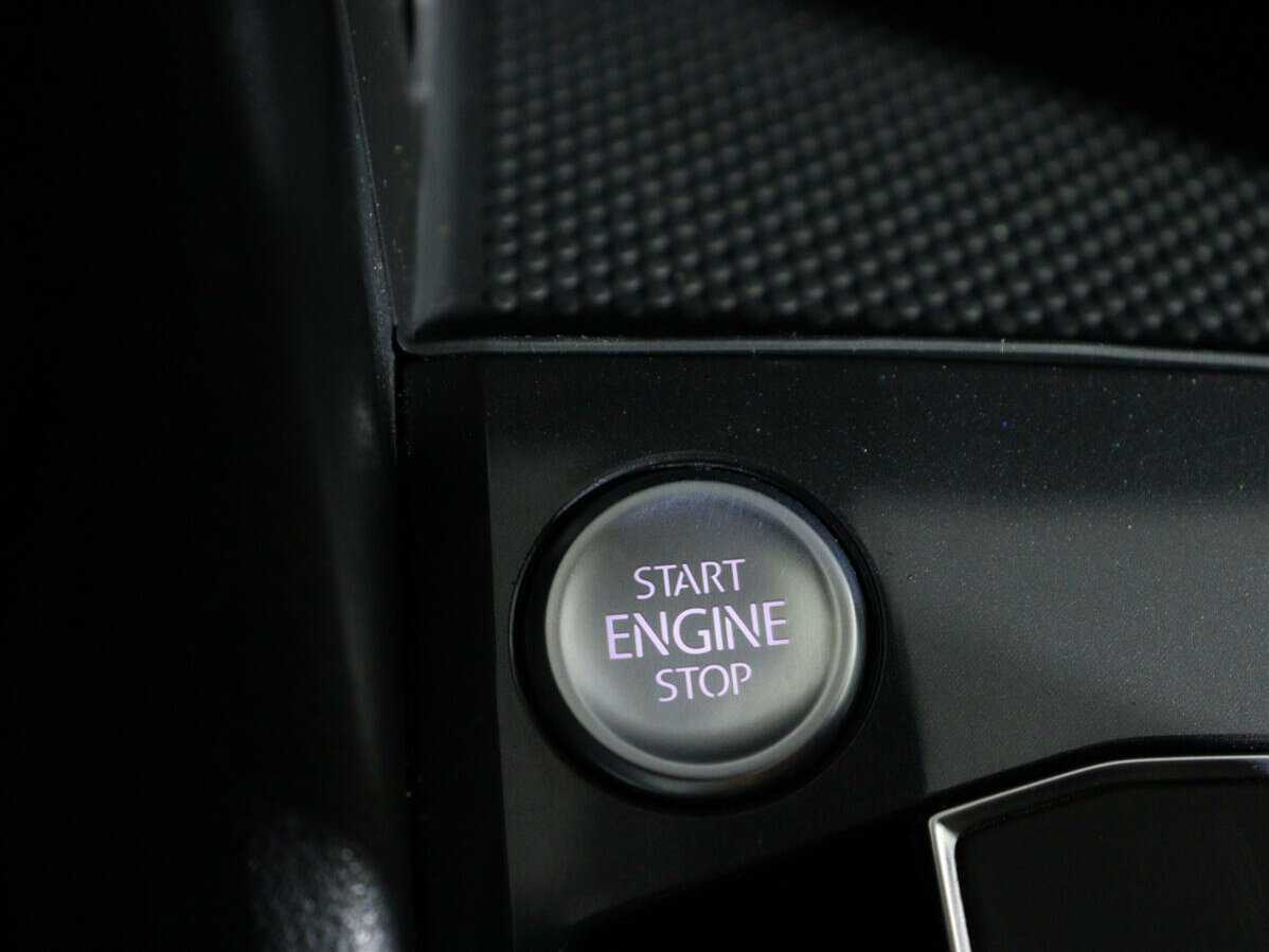 Volkswagen Tiguan, 2019 Фото №20