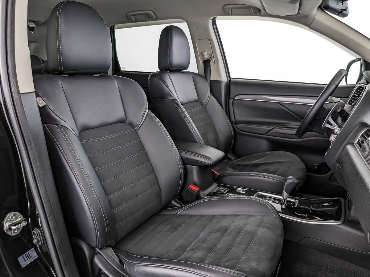 Mitsubishi Outlander, 2022 Фото №20