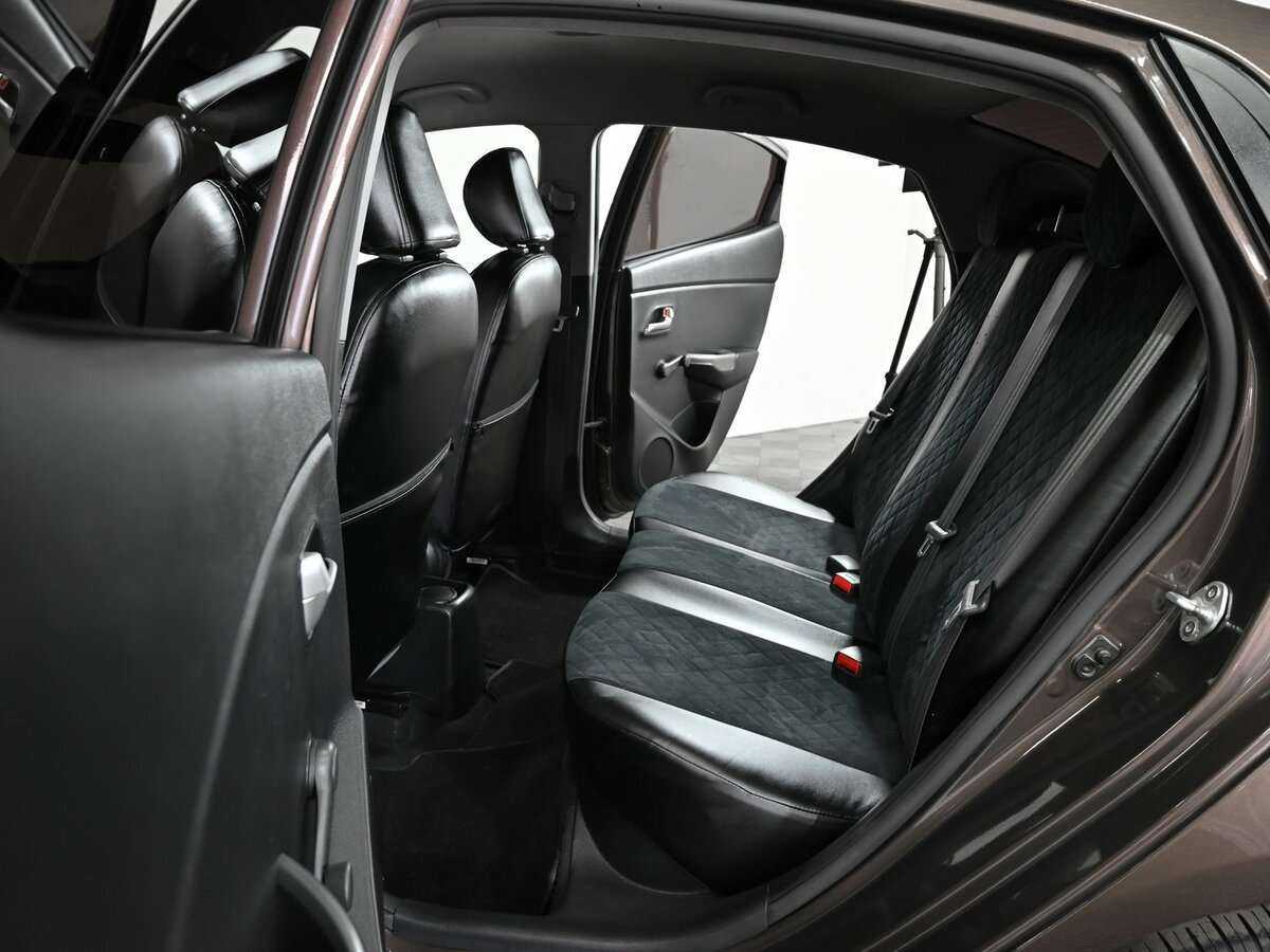 Kia Rio, 2017 Фото №11