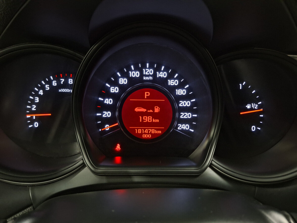 Kia Ceed II Рестайлинг, 2018 Фото №13