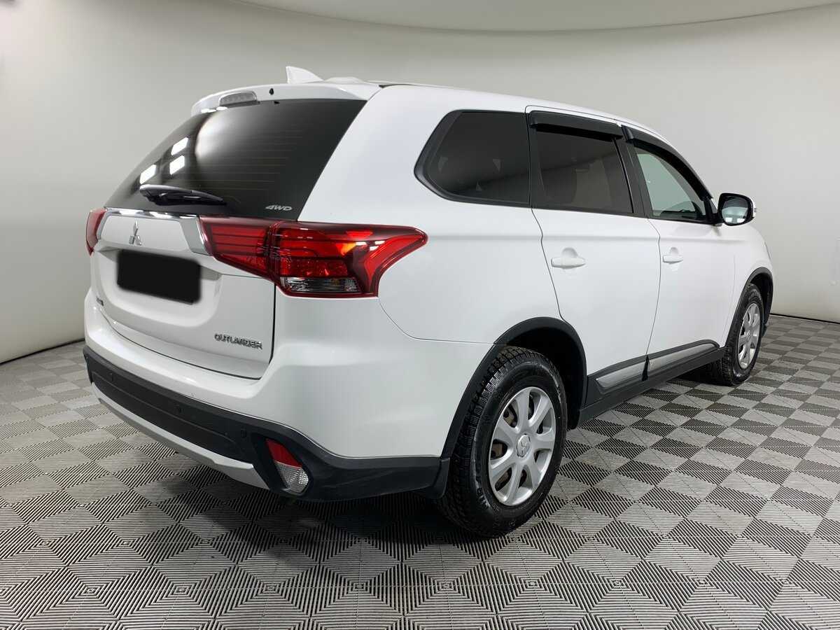 Mitsubishi Outlander, 2017 Фото №5