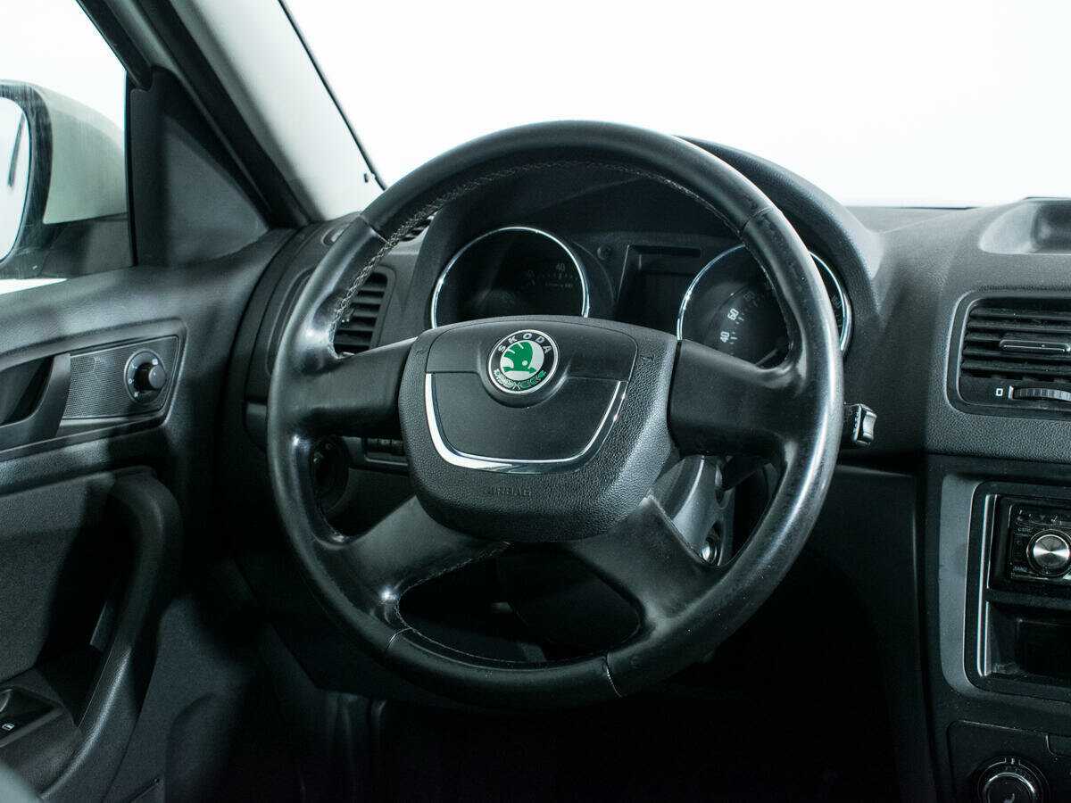 Skoda Yeti, 2012 Фото №14