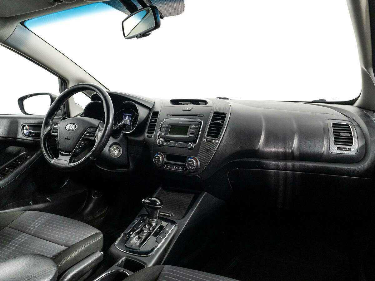 Kia Cerato, 2019 Фото №9