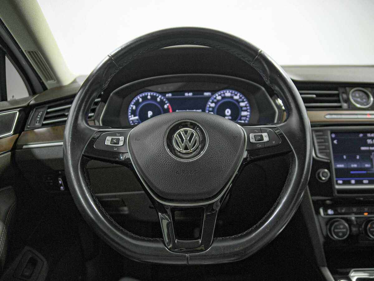 Volkswagen Passat, 2016 Фото №7