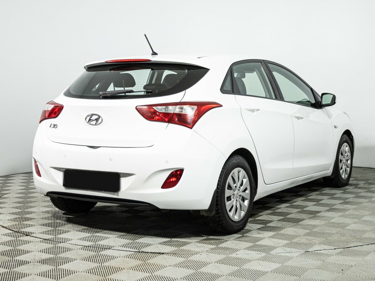 Hyundai i30 II Рестайлинг, 2015 Фото №5