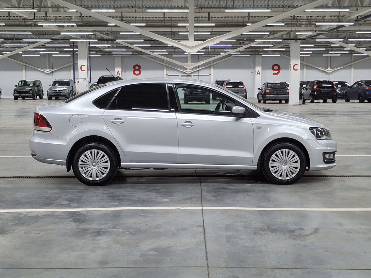 Volkswagen Polo V Рестайлинг, 2016 Фото №4