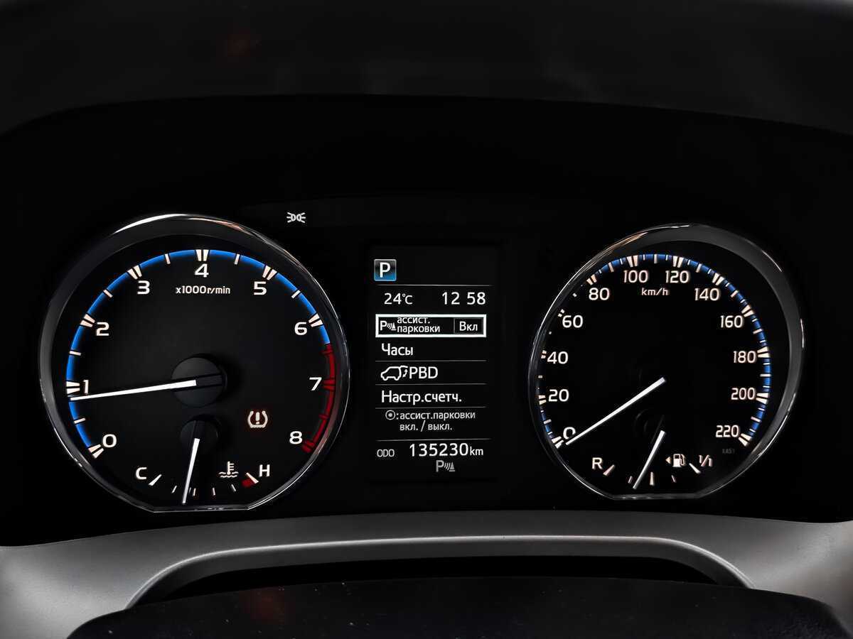 Toyota RAV4, 2017 Фото №12