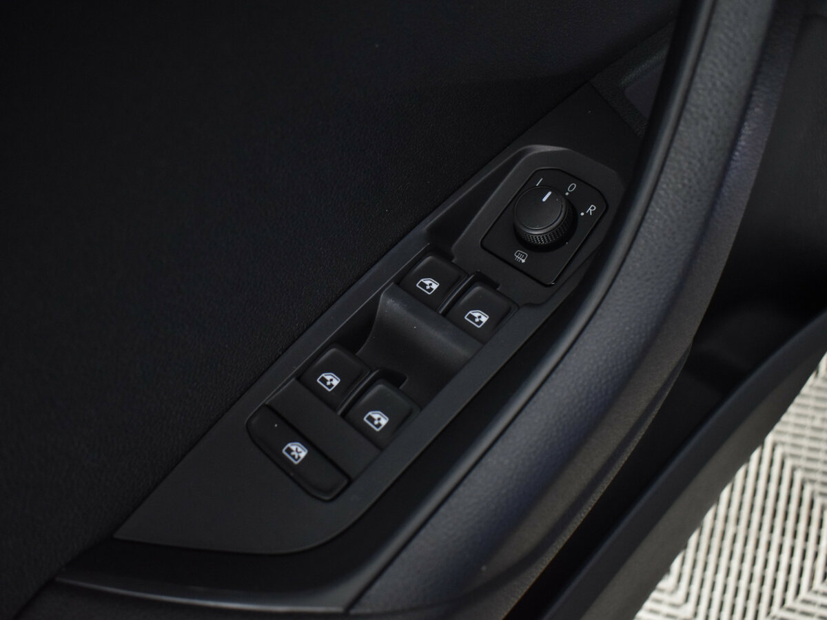 Skoda Karoq I, 2021 Фото №17