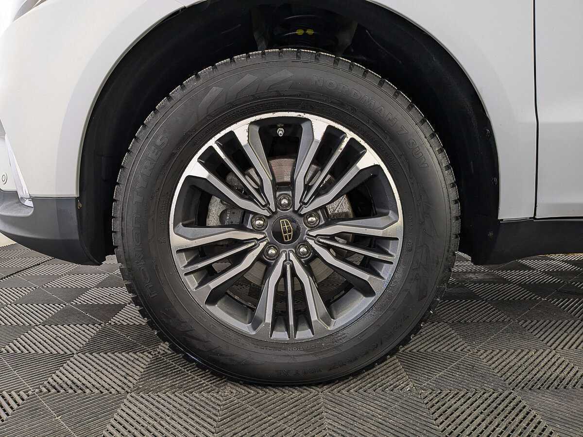 Geely Emgrand X7, 2018 Фото №12