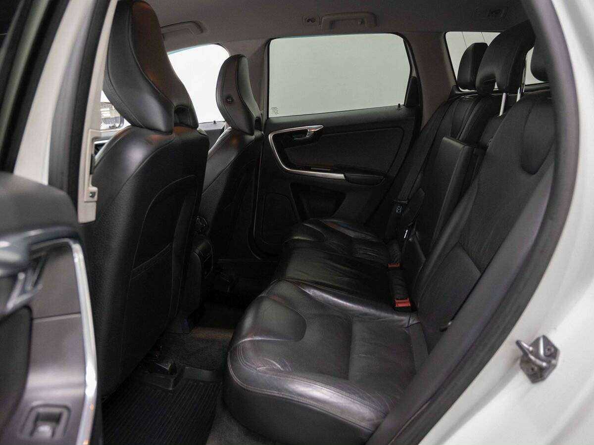 Volvo XC60, 2013 Фото №9