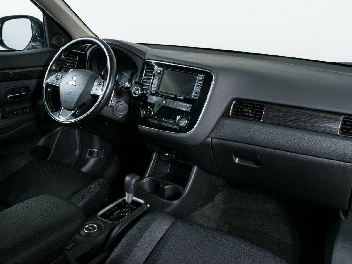 Mitsubishi Outlander, 2015 Фото №9