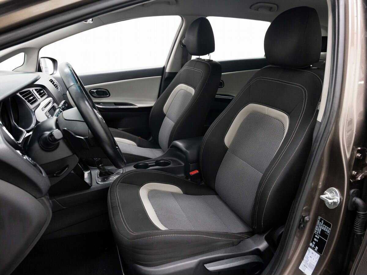 Kia Ceed, 2013 Фото №8