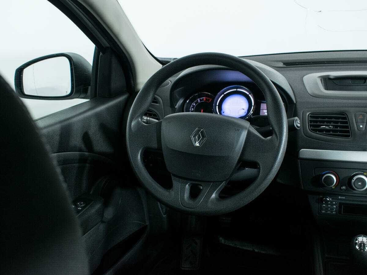 Renault Fluence, 2013 Фото №12