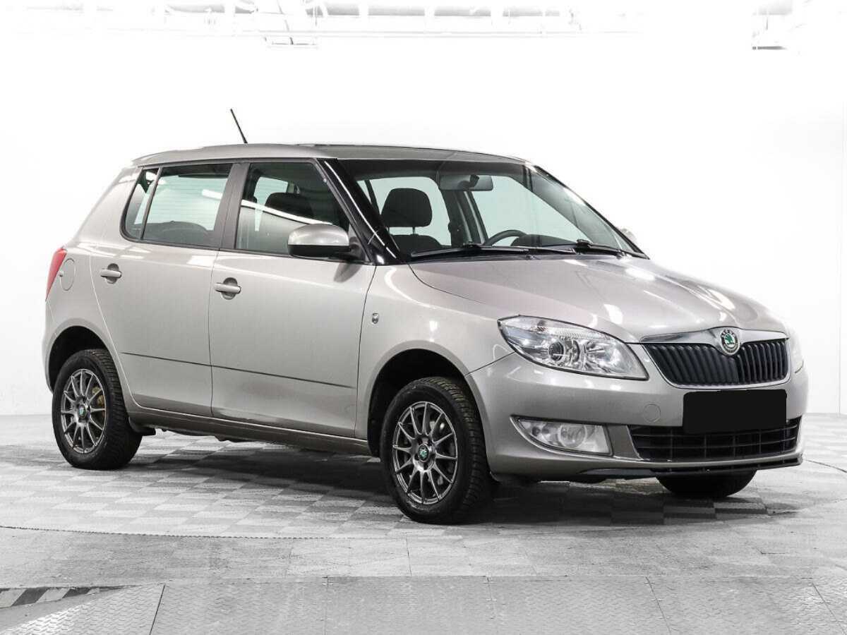 Skoda Fabia, 2012 Фото №3