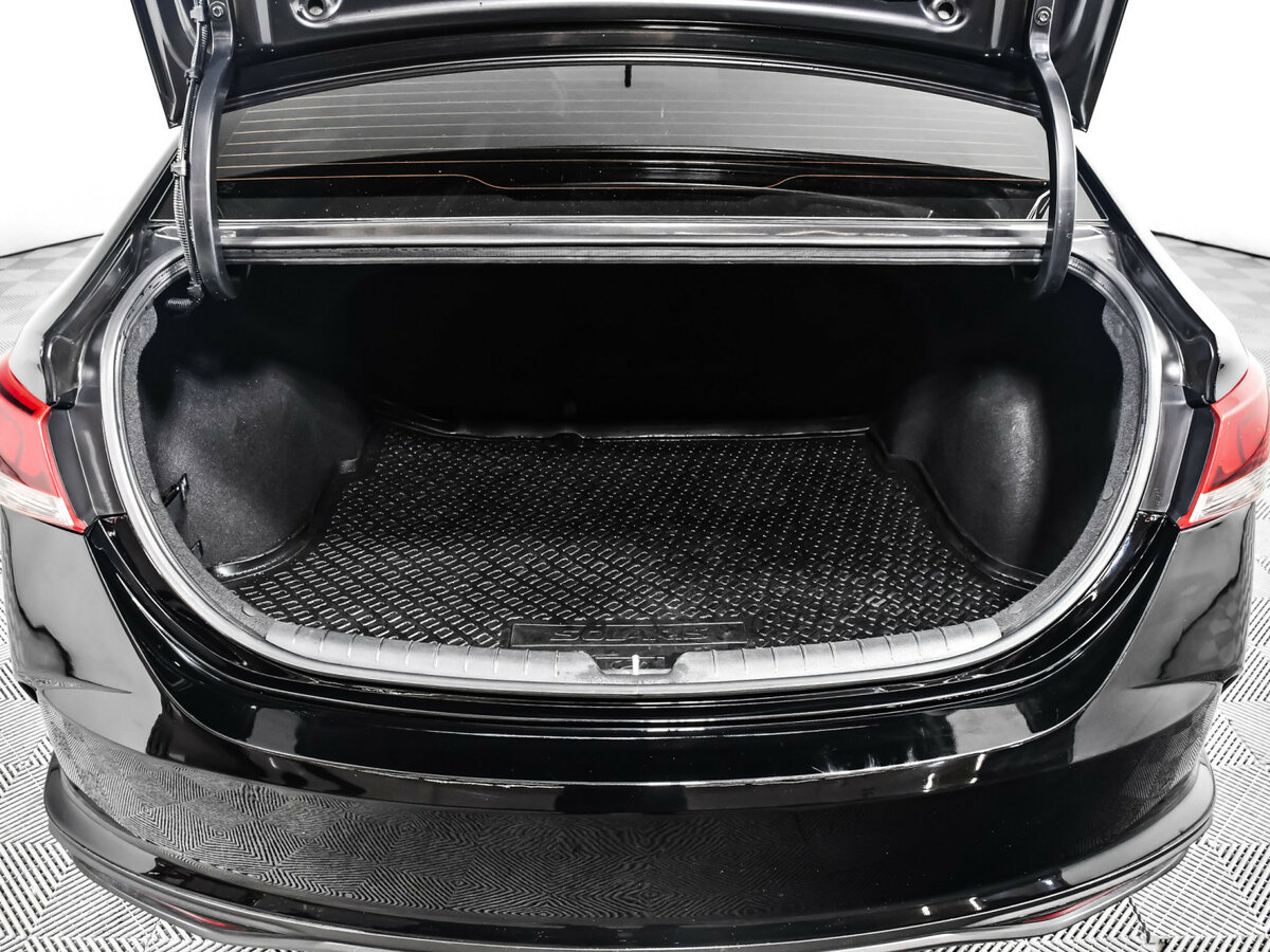 Hyundai Solaris II Рестайлинг, 2021 Фото №13