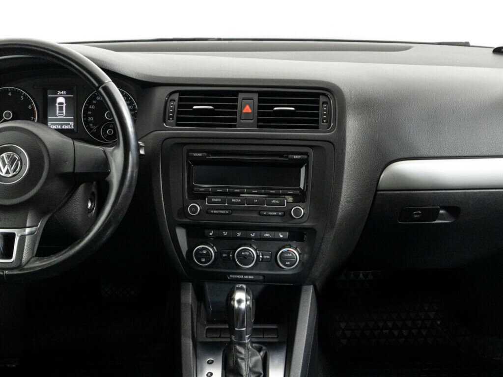 Volkswagen Jetta, 2012 Фото №14