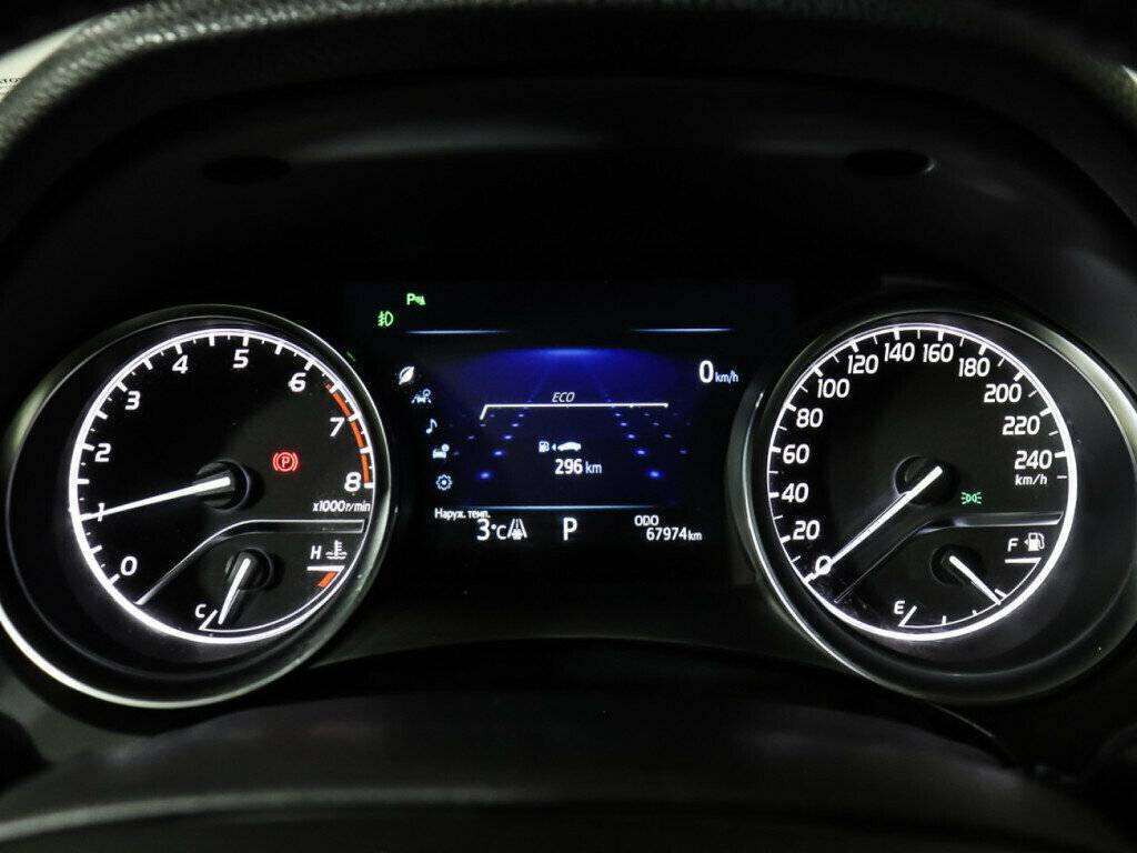 Toyota Camry, 2018 Фото №12