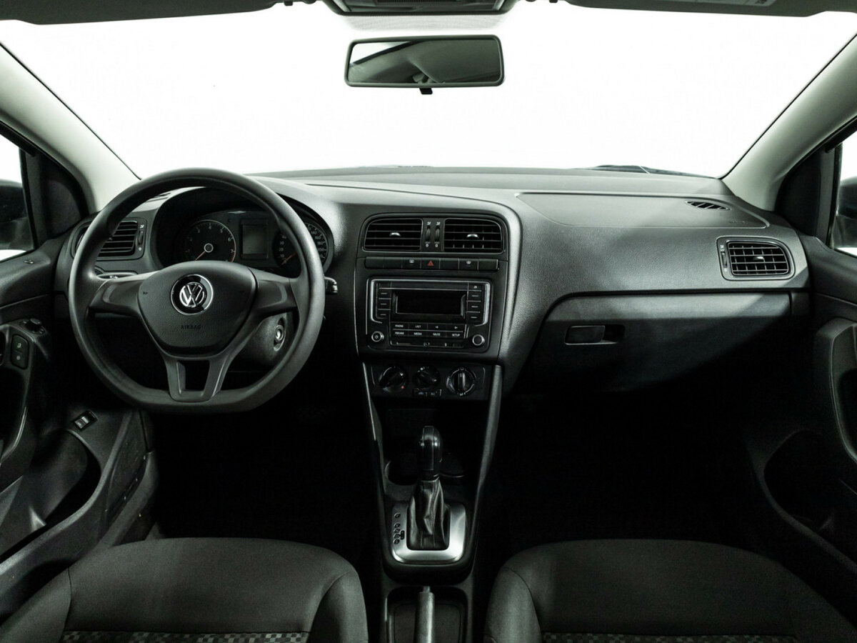 Volkswagen Polo V Рестайлинг, 2019 Фото №13