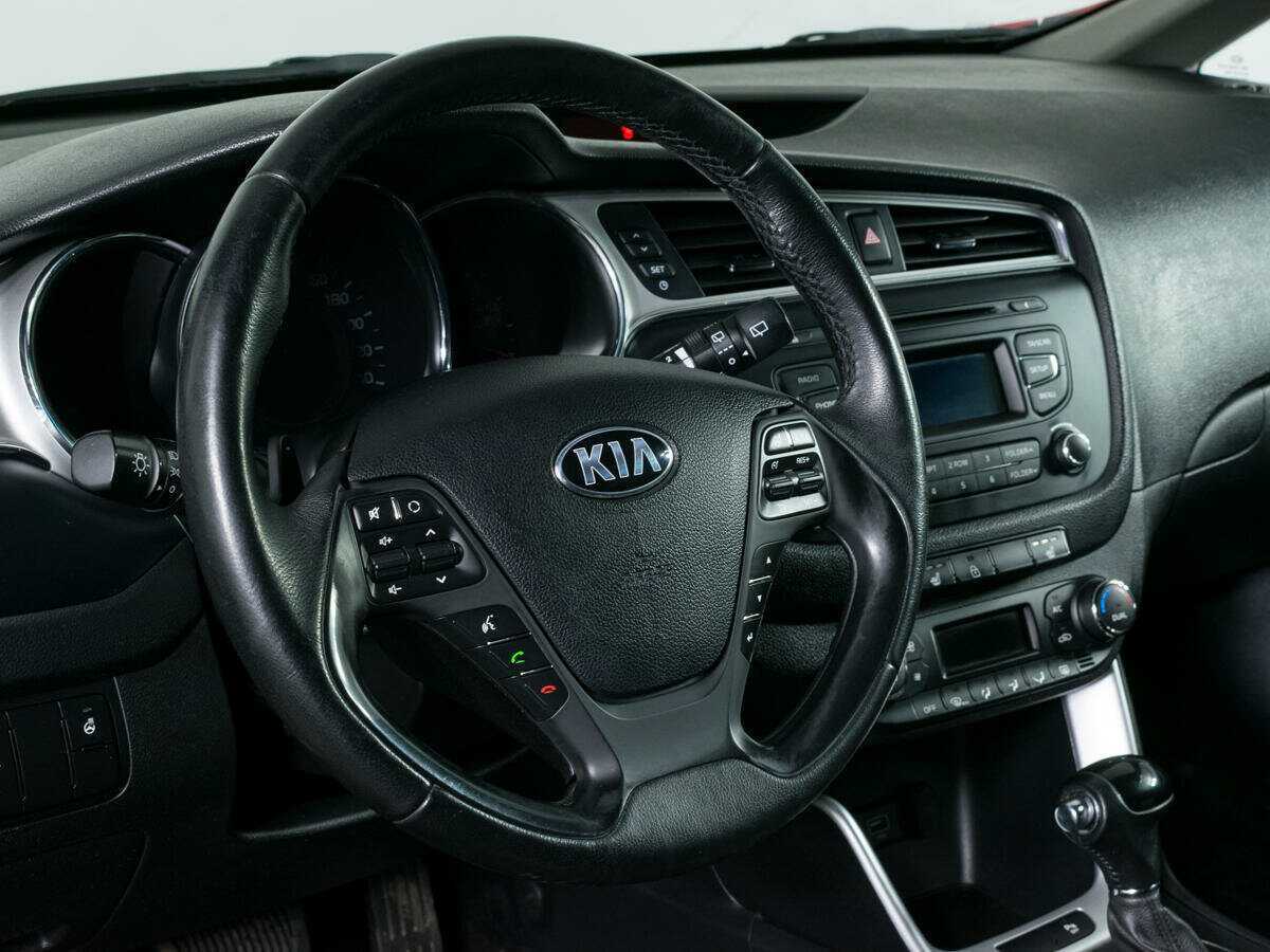 Kia Ceed, 2018 Фото №14