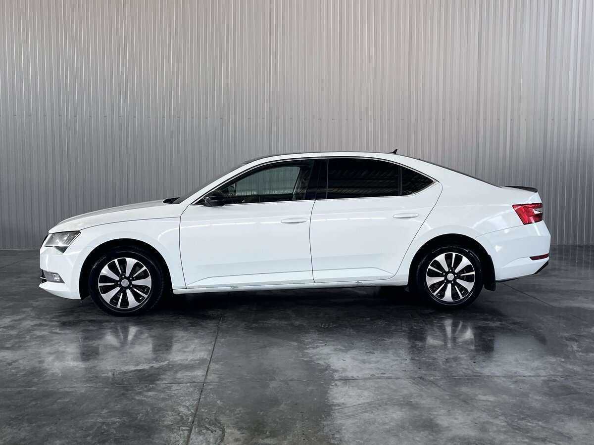 Skoda Superb, 2015 Фото №8