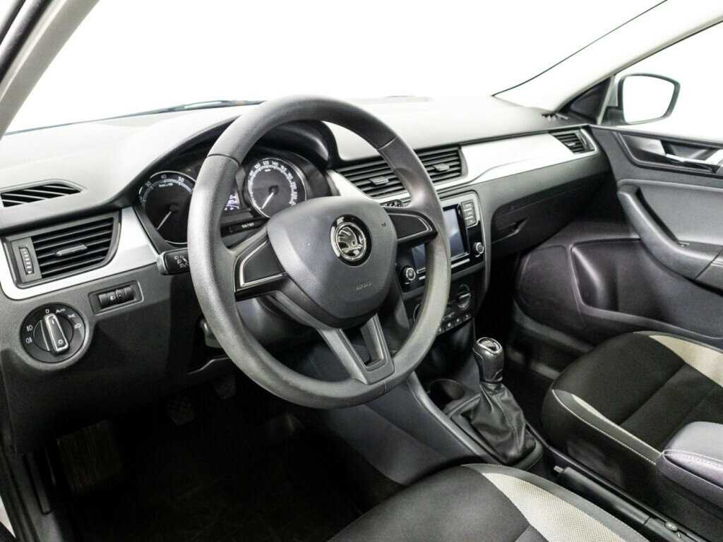 Skoda Rapid, 2018 Фото №11