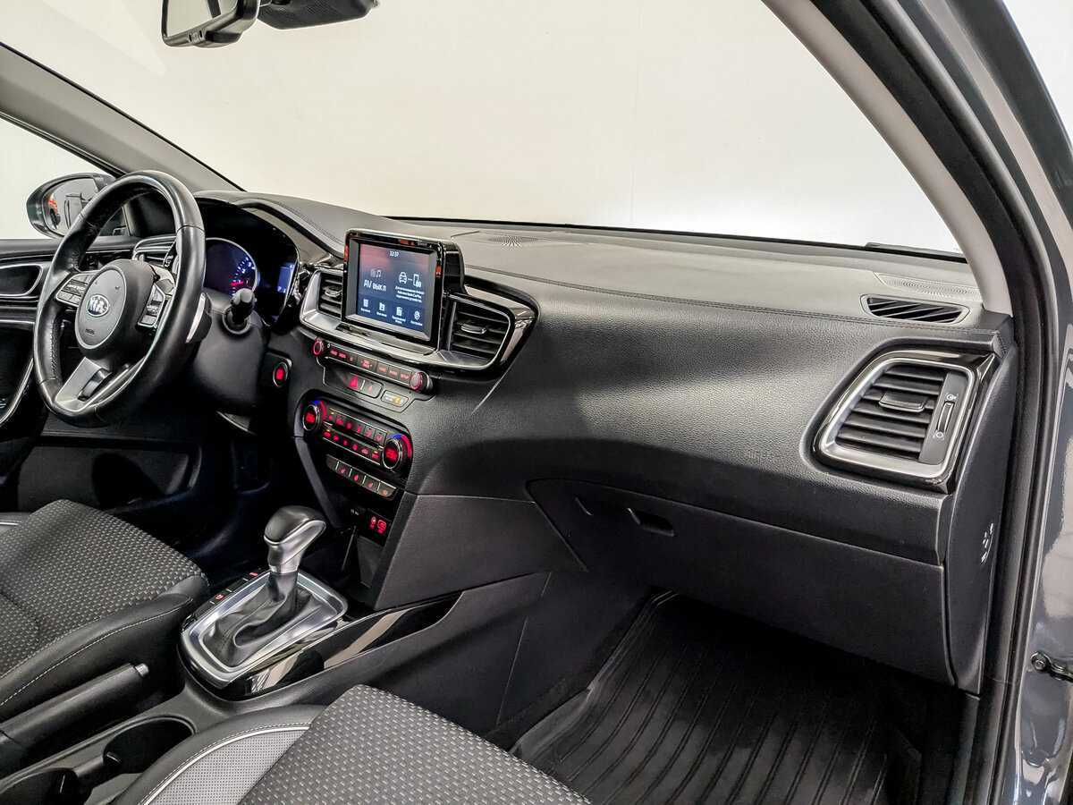 Kia Ceed, 2019 Фото №11