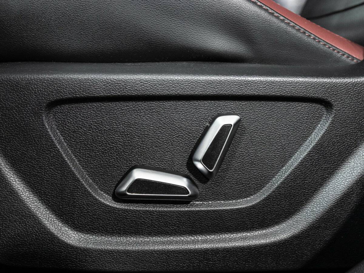 Geely Coolray, 2021 Фото №16