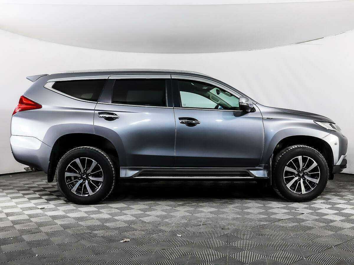 Mitsubishi Pajero Sport, 2016 Фото №4