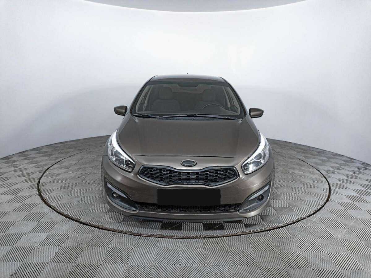 Kia Ceed, 2018 Фото №2