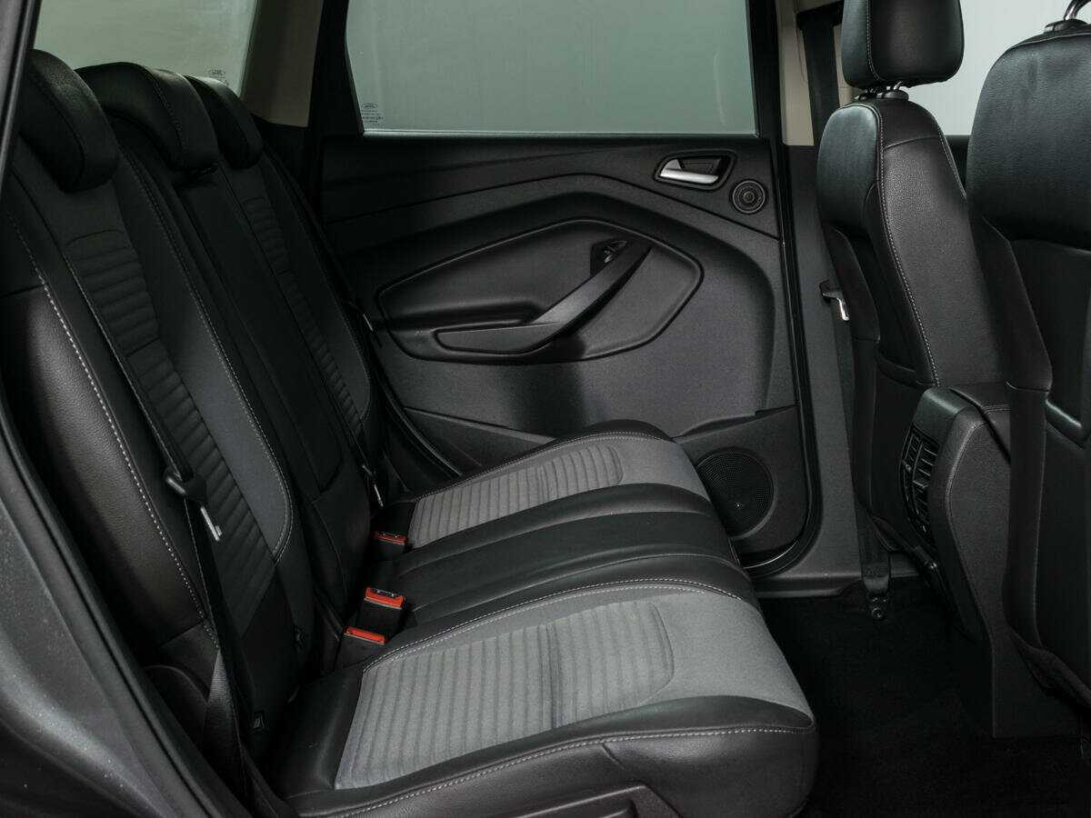 Ford Kuga, 2017 Фото №8