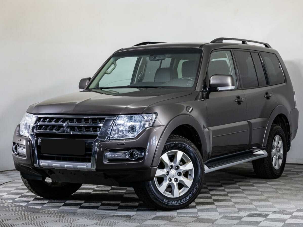 Mitsubishi Pajero, 2015 Фото №1
