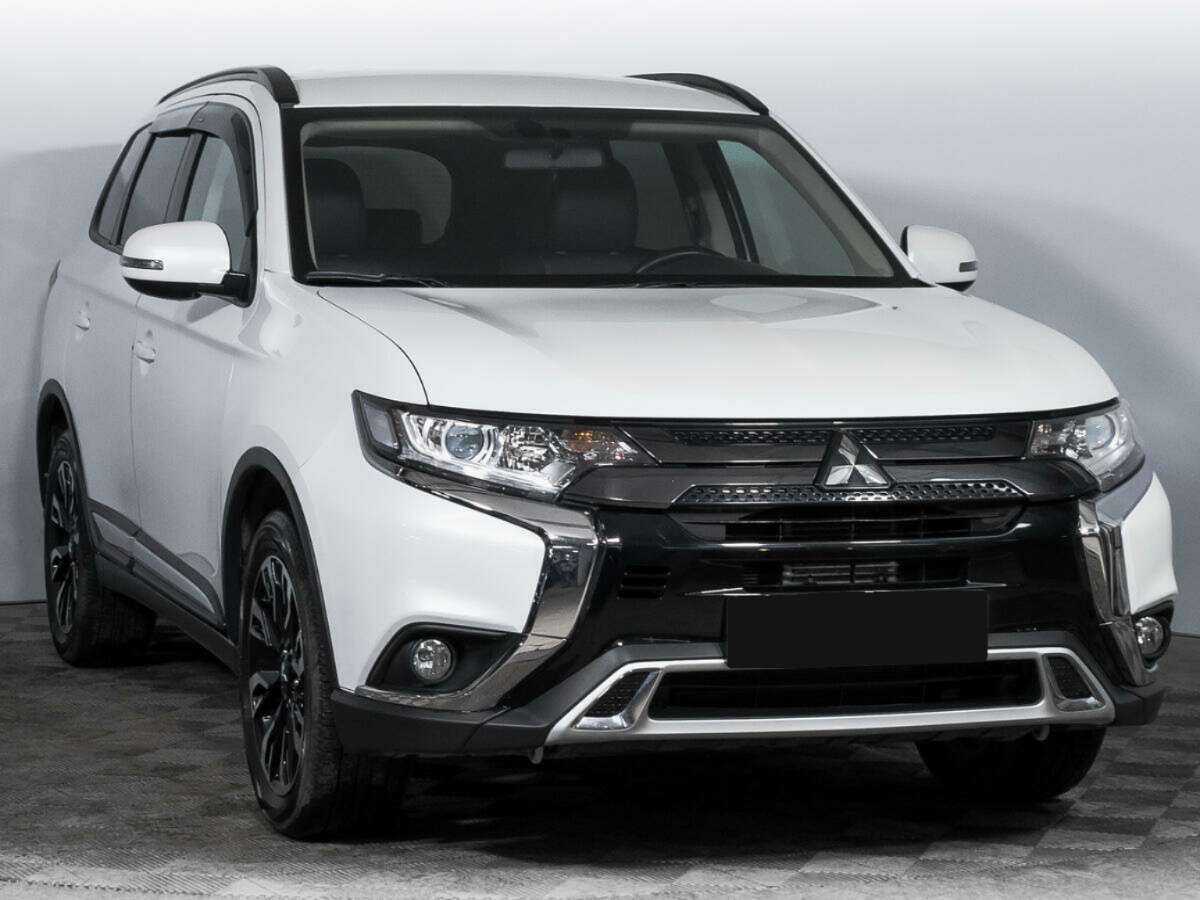 Mitsubishi Outlander, 2021 Фото №3