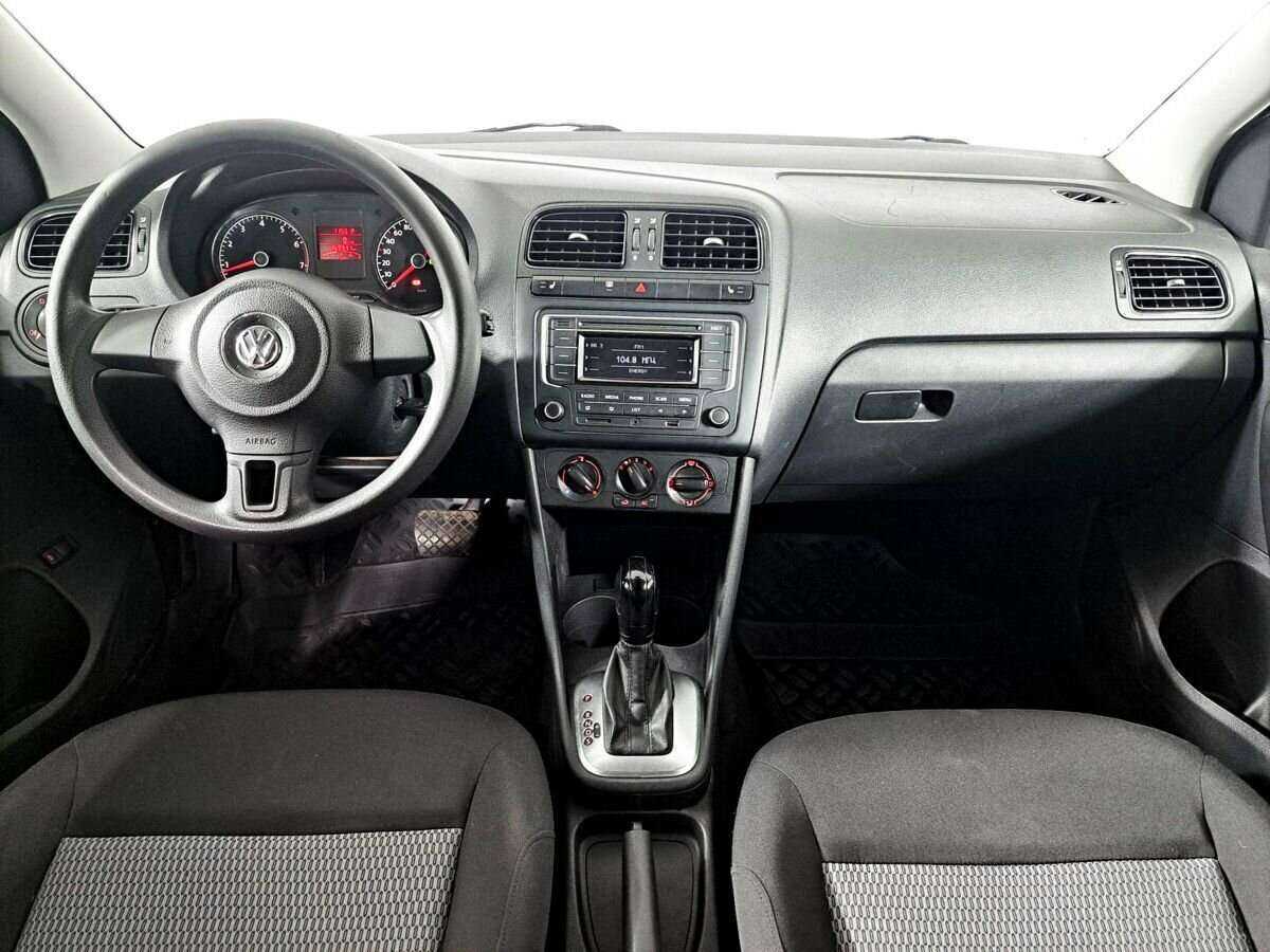 Volkswagen Polo, 2012 Фото №12