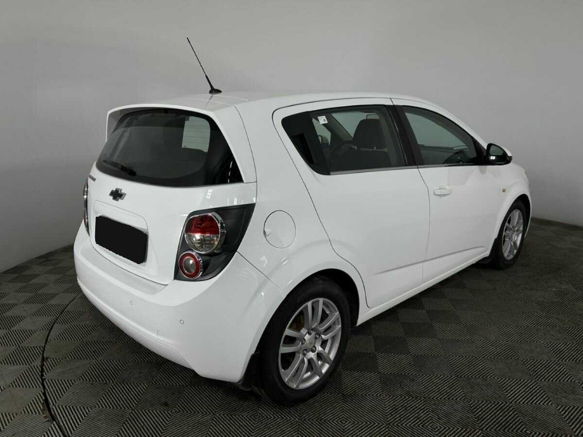 Chevrolet Aveo, 2014 Фото №5