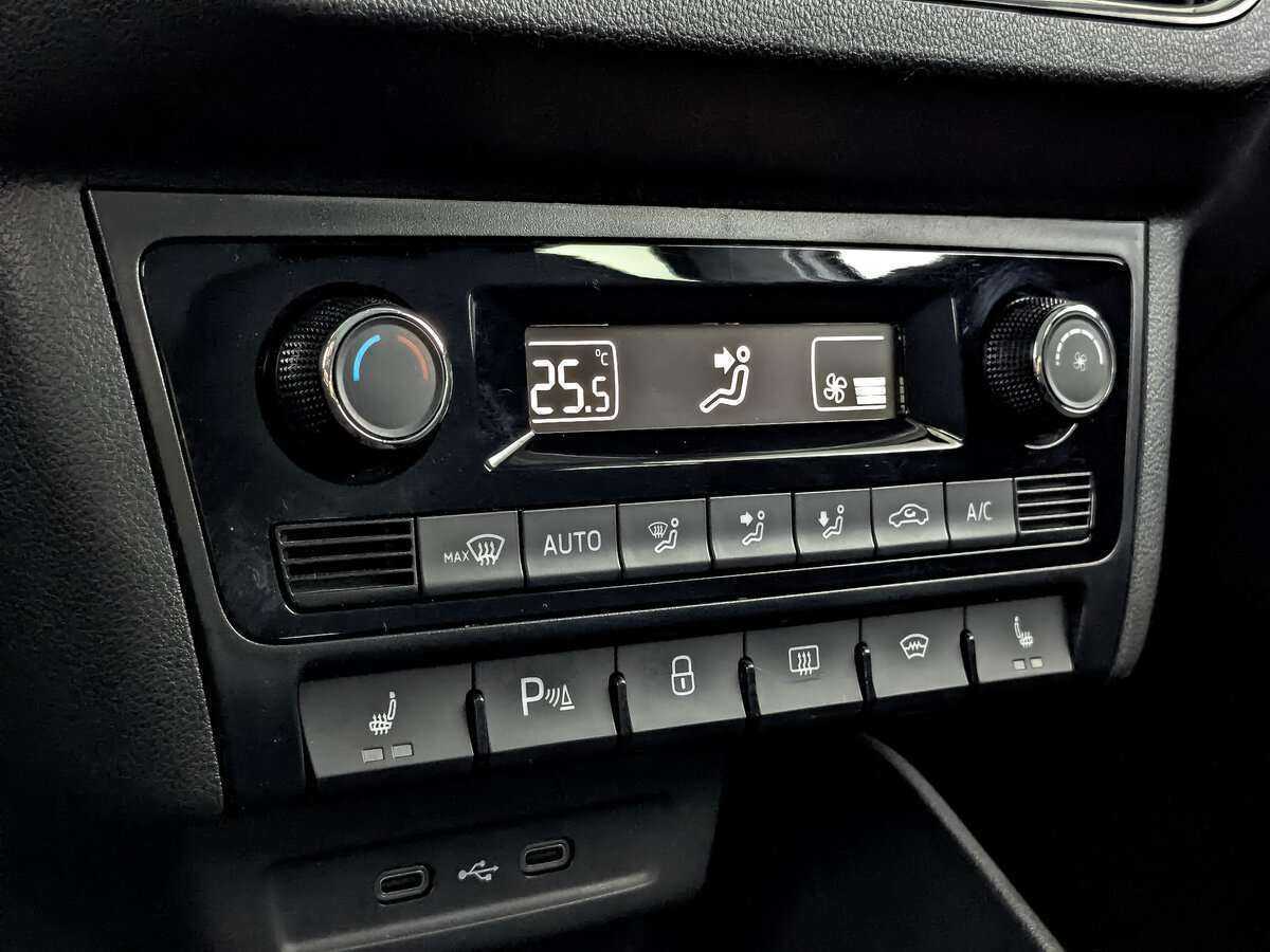 Volkswagen Polo, 2021 Фото №15