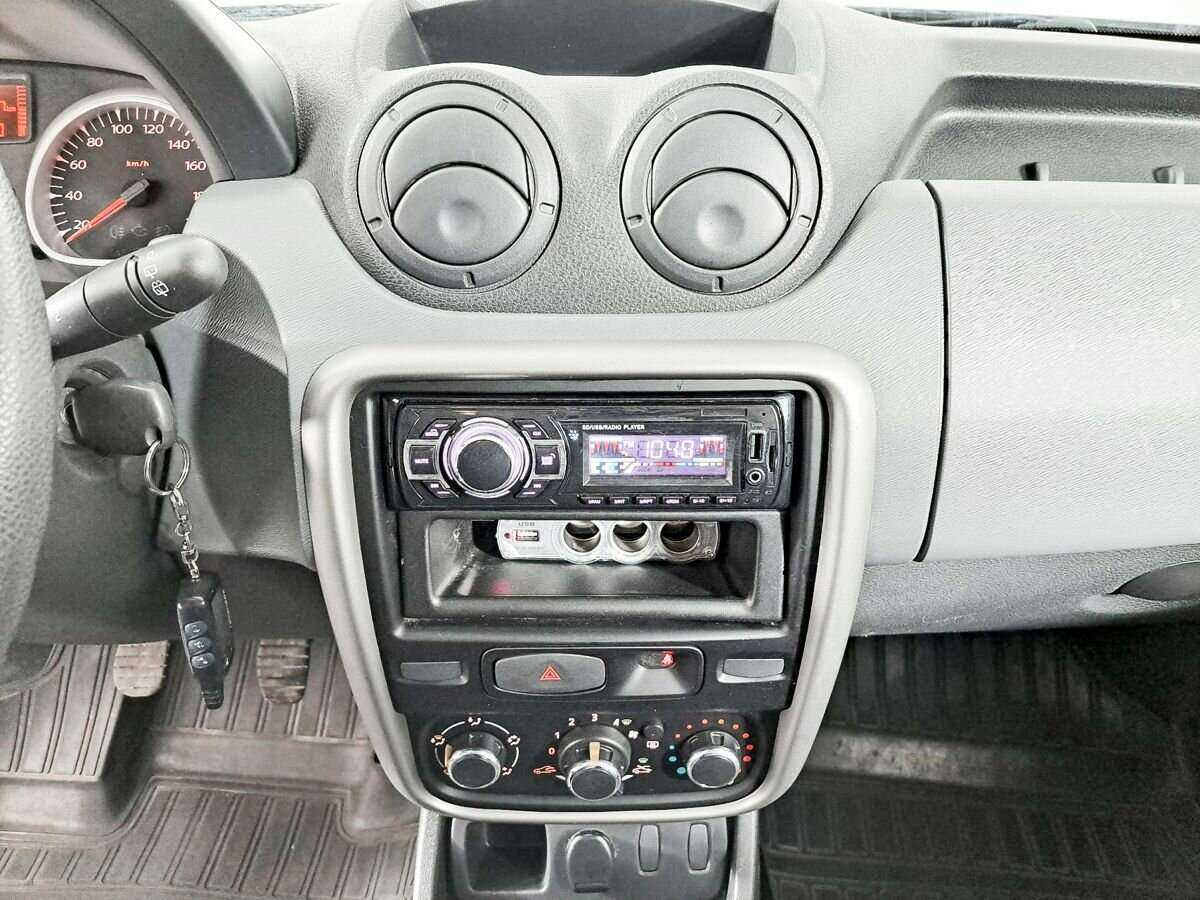 Renault Duster, 2014 Фото №13