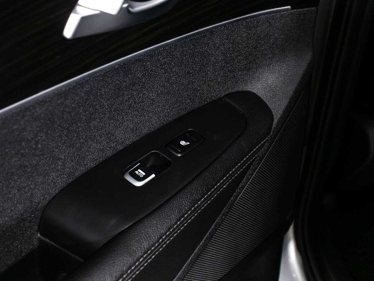 Kia Sorento, 2019 Фото №25