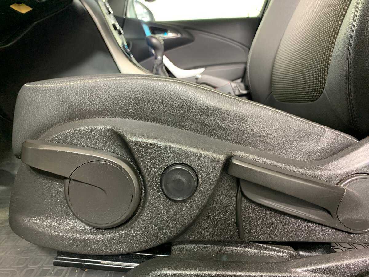 Opel Astra, 2012 Фото №17