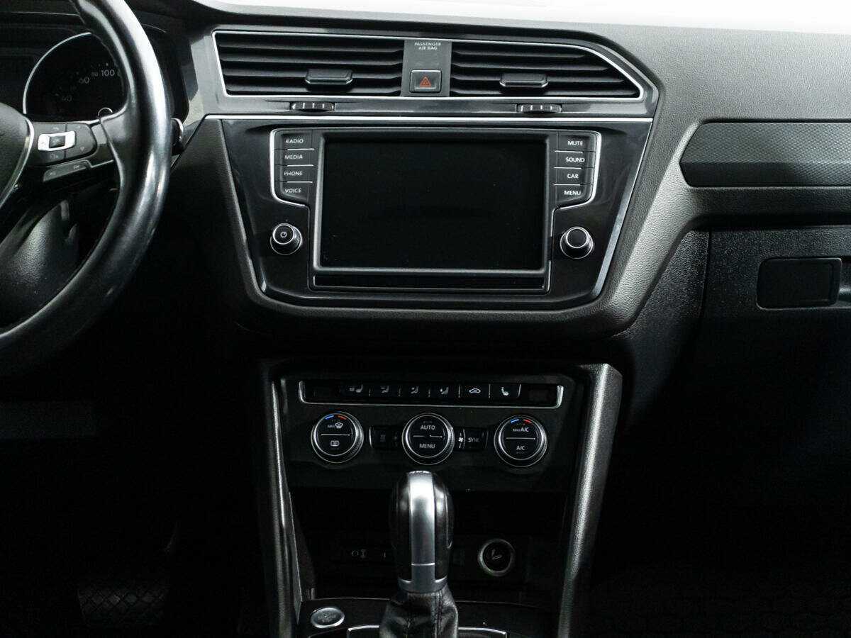 Volkswagen Tiguan, 2017 Фото №13