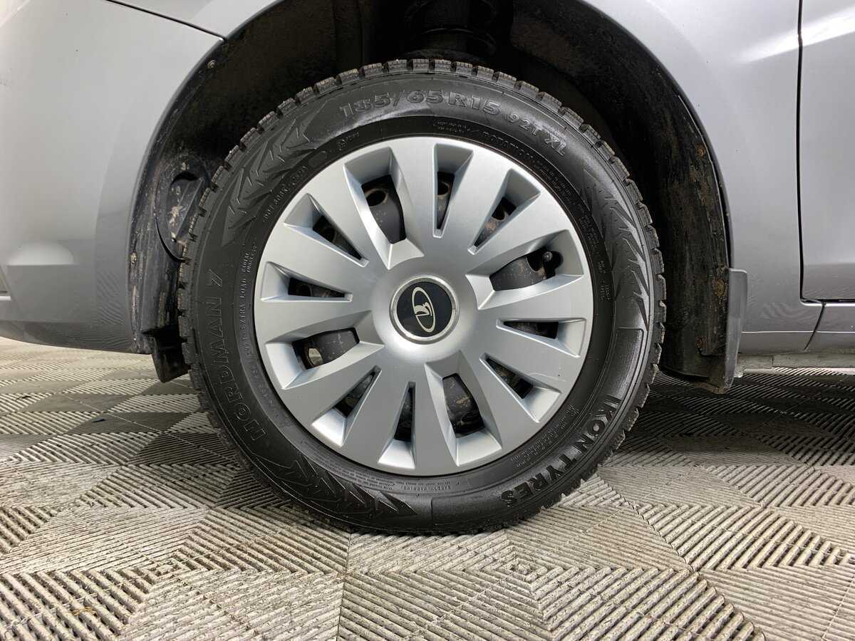 Lada (ВАЗ) Vesta SW, 2019 Фото №9