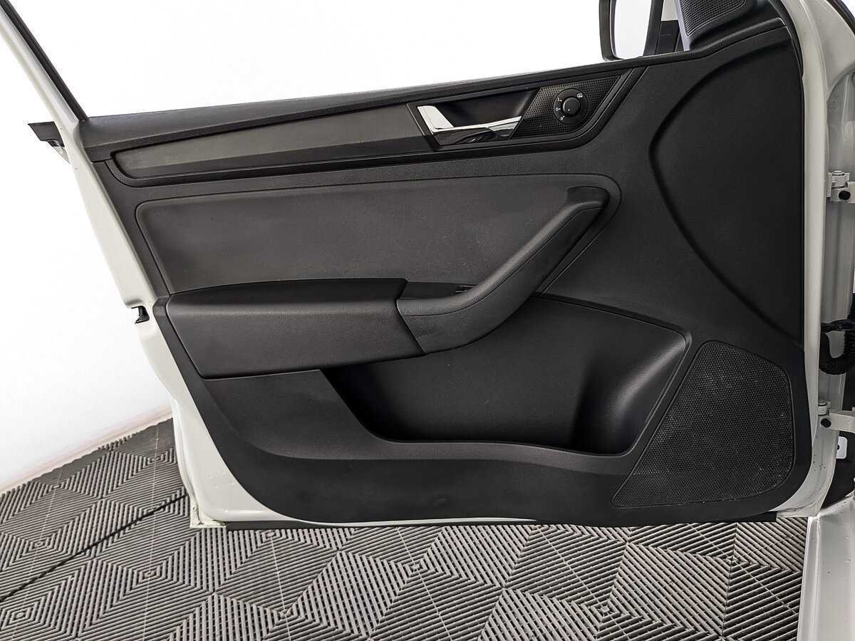 Skoda Rapid, 2019 Фото №17