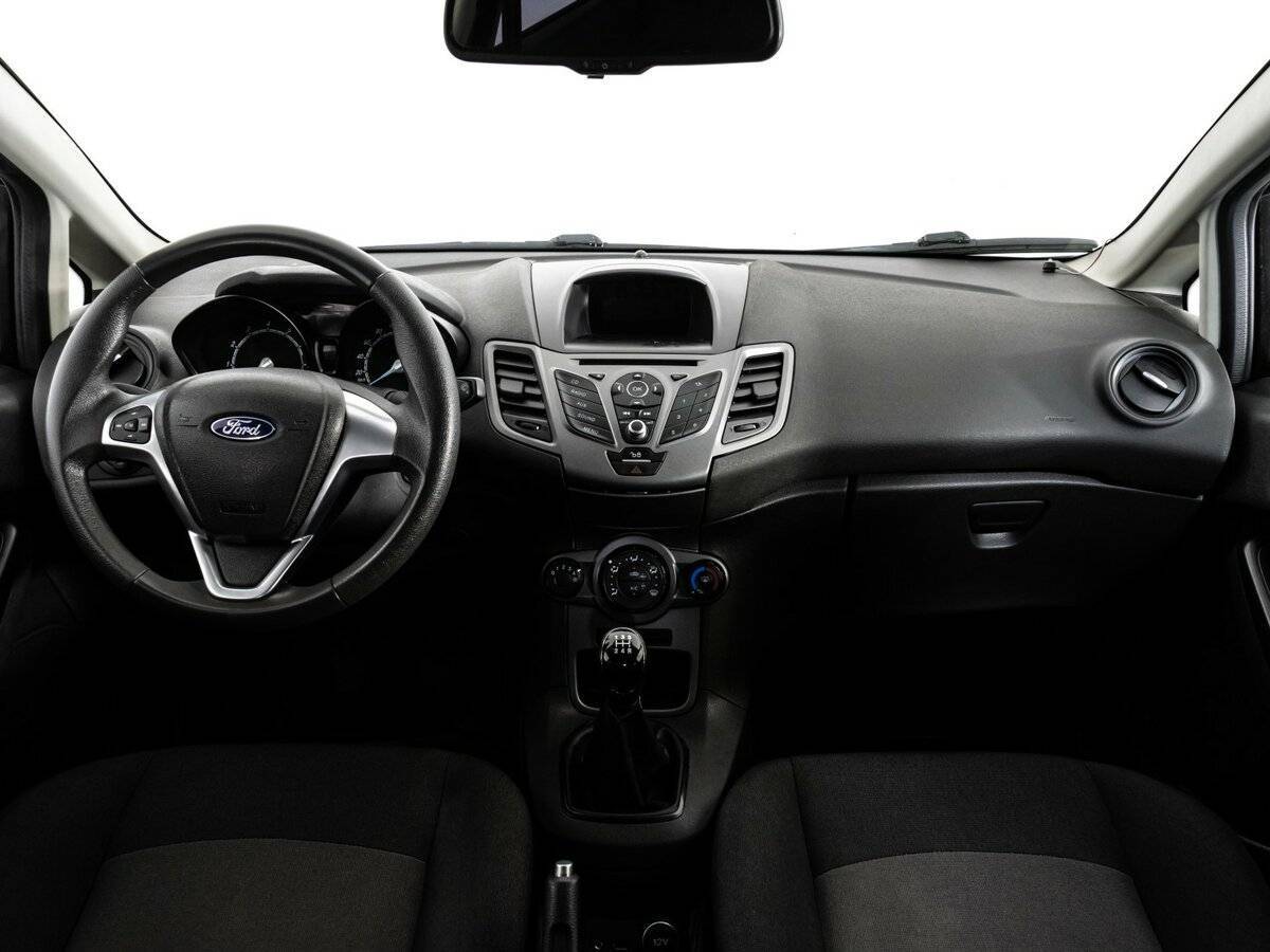 Ford Fiesta, 2015 Фото №8
